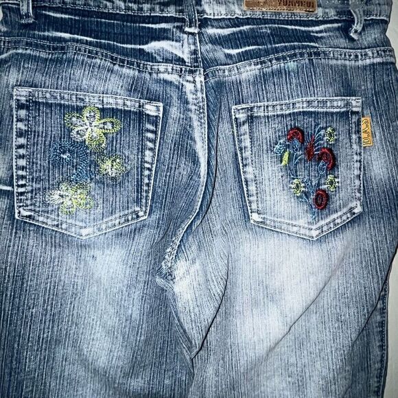 Yuanhui Women's Jeans Size 29‎ Blue Embellished Embroidered Whisker Bootcut - Picture 7 of 11
